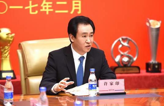 如何拿捏角色在糊涂与清醒之间的平衡呢？