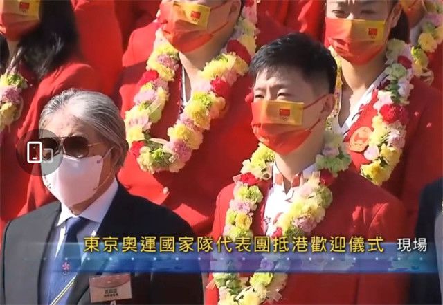 媒体更是直接称呼他为四大天王之外的“第五天王”。